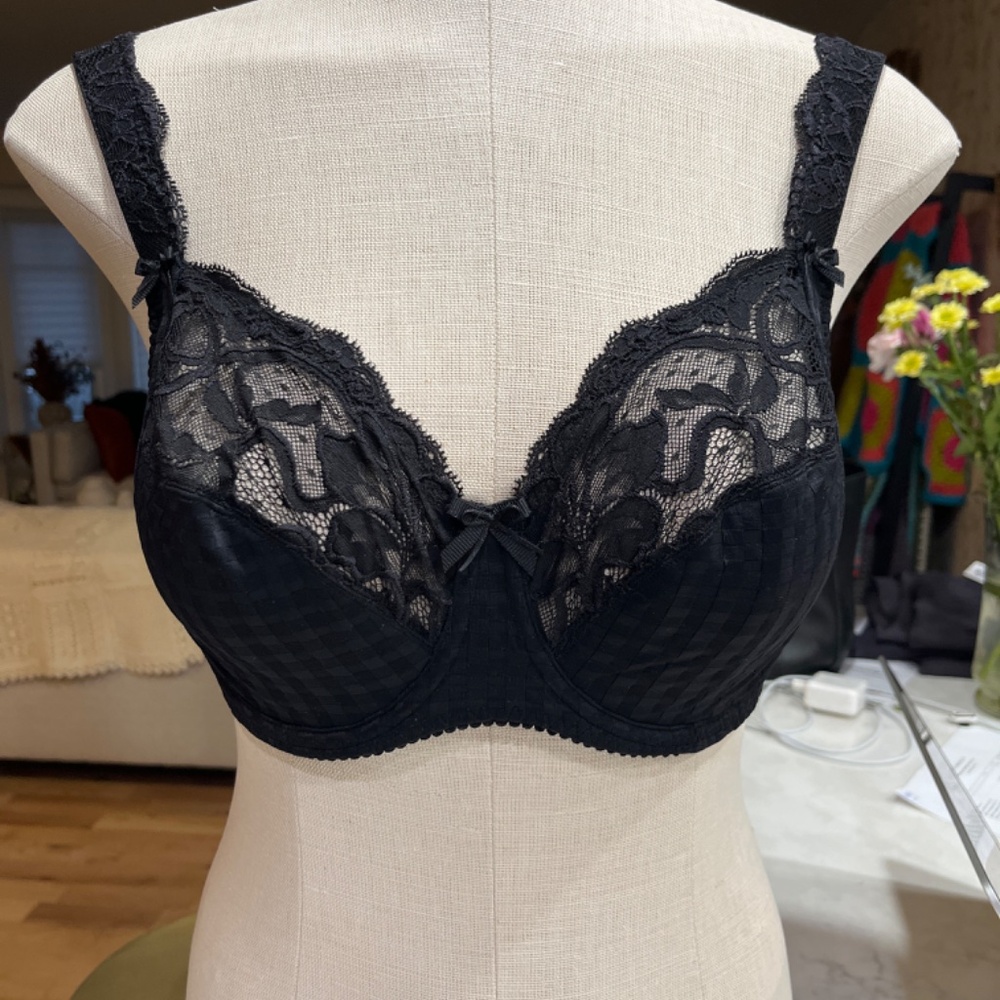Bra - Picture 3 of 4